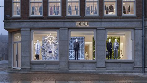 dior dam square|Dior de Bijenkorf.